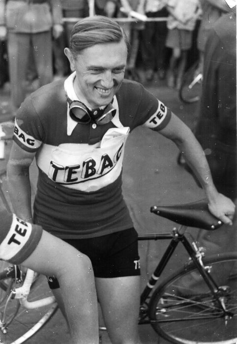 Max Bulla. Radrennfahrer